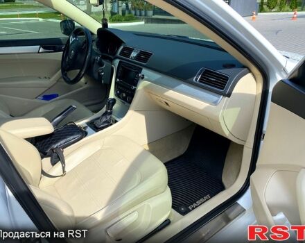 Фольксваген Пассат, объемом двигателя 2.5 л и пробегом 157 тыс. км за 9500 $, фото 9 на Automoto.ua