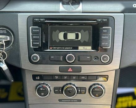 Фольксваген Пассат, объемом двигателя 1.6 л и пробегом 208 тыс. км за 11650 $, фото 10 на Automoto.ua