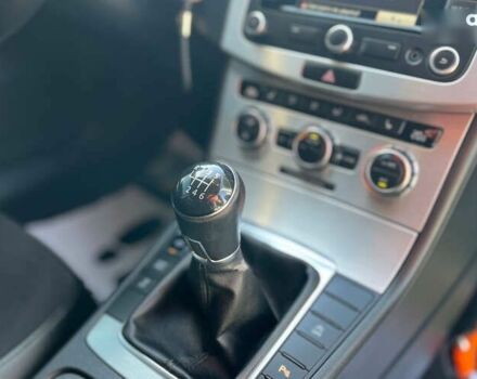 Фольксваген Пассат, объемом двигателя 1.6 л и пробегом 320 тыс. км за 11000 $, фото 28 на Automoto.ua