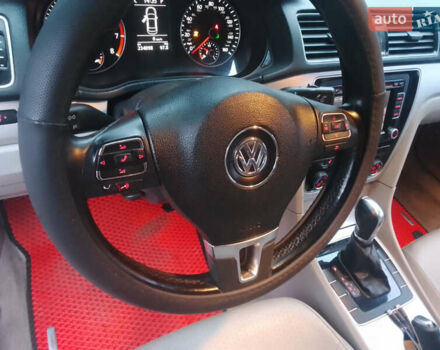 Фольксваген Пассат, объемом двигателя 2.5 л и пробегом 220 тыс. км за 9500 $, фото 10 на Automoto.ua