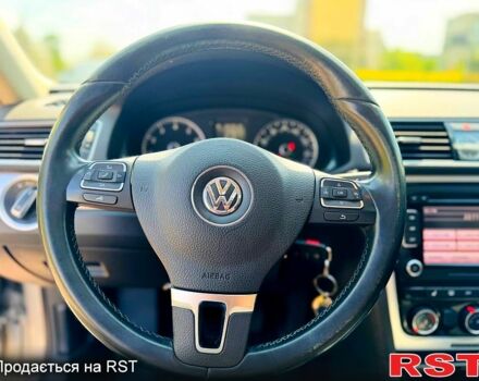 Фольксваген Пассат, объемом двигателя 2.5 л и пробегом 116 тыс. км за 11000 $, фото 4 на Automoto.ua