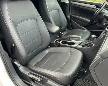 Фольксваген Пассат 2013 в Козельце на Automoto.ua Фольксваген Пассат, объемом двигателя 1.97 л и пробегом 167 тыс. км за 12400 $, фото 16 на Automoto.ua