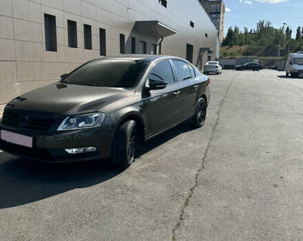 Фольксваген Пассат, объемом двигателя 2 л и пробегом 215 тыс. км за 10900 $, фото 5 на Automoto.ua