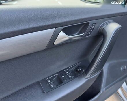 Фольксваген Пассат, объемом двигателя 1.8 л и пробегом 128 тыс. км за 11499 $, фото 16 на Automoto.ua