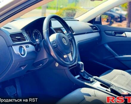 Фольксваген Пассат, объемом двигателя 2.5 л и пробегом 116 тыс. км за 11000 $, фото 6 на Automoto.ua