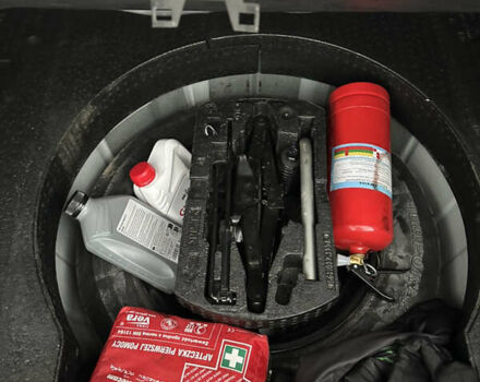 Фольксваген Пассат, объемом двигателя 1.8 л и пробегом 252 тыс. км за 9300 $, фото 14 на Automoto.ua