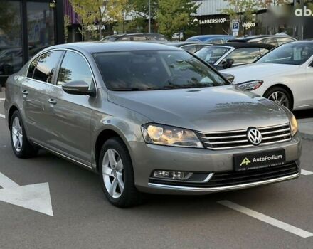 Фольксваген Пассат, объемом двигателя 1.8 л и пробегом 128 тыс. км за 11499 $, фото 10 на Automoto.ua
