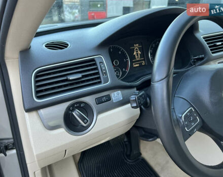 Фольксваген Пассат, объемом двигателя 2 л и пробегом 230 тыс. км за 10950 $, фото 36 на Automoto.ua