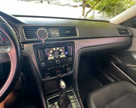 Фольксваген Пассат, объемом двигателя 1.8 л и пробегом 184 тыс. км за 10500 $, фото 1 на Automoto.ua