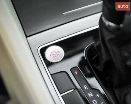 Фольксваген Пассат, объемом двигателя 1.8 л и пробегом 184 тыс. км за 10500 $, фото 25 на Automoto.ua