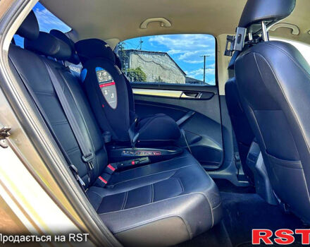 Фольксваген Пассат, об'ємом двигуна 1.8 л та пробігом 172 тис. км за 10200 $, фото 10 на Automoto.ua