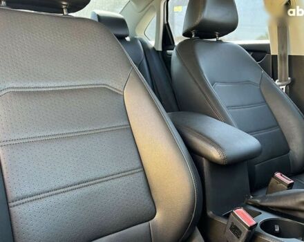 Фольксваген Пассат, объемом двигателя 1.8 л и пробегом 212 тыс. км за 9600 $, фото 27 на Automoto.ua