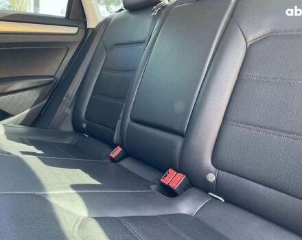 Фольксваген Пассат, объемом двигателя 1.8 л и пробегом 212 тыс. км за 9600 $, фото 19 на Automoto.ua