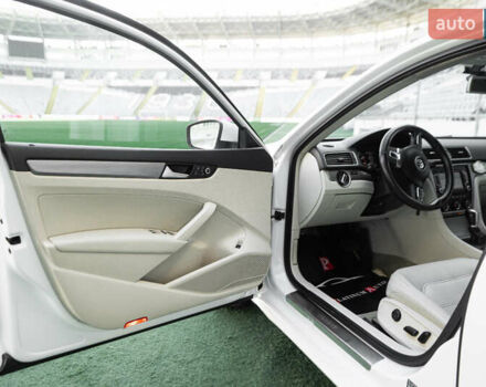 Фольксваген Пассат, объемом двигателя 1.8 л и пробегом 184 тыс. км за 10500 $, фото 37 на Automoto.ua