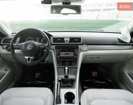 Фольксваген Пассат, объемом двигателя 1.8 л и пробегом 184 тыс. км за 10500 $, фото 23 на Automoto.ua