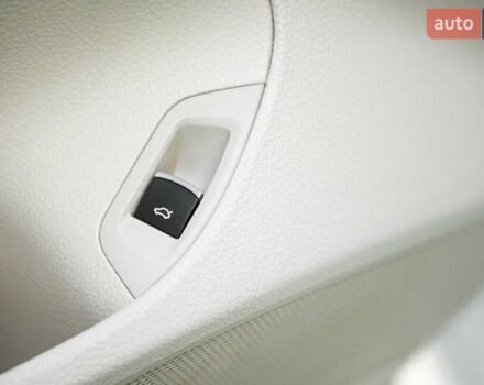 Фольксваген Пассат, объемом двигателя 1.8 л и пробегом 184 тыс. км за 10500 $, фото 34 на Automoto.ua