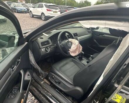 Фольксваген Пассат, объемом двигателя 1.8 л и пробегом 202 тыс. км за 9999 $, фото 5 на Automoto.ua