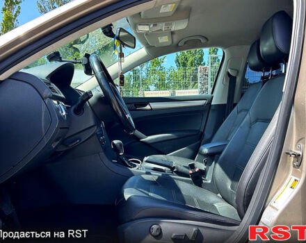 Фольксваген Пассат, об'ємом двигуна 1.8 л та пробігом 172 тис. км за 10200 $, фото 8 на Automoto.ua