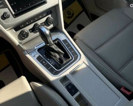 Фольксваген Пассат, об'ємом двигуна 2 л та пробігом 287 тис. км за 15400 $, фото 20 на Automoto.ua