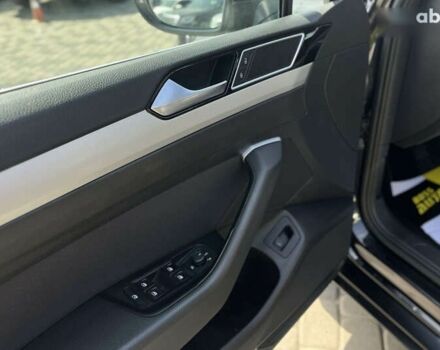 Фольксваген Пассат, объемом двигателя 1.6 л и пробегом 234 тыс. км за 13990 $, фото 17 на Automoto.ua