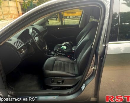 Фольксваген Пассат, об'ємом двигуна 2 л та пробігом 234 тис. км за 13600 $, фото 3 на Automoto.ua