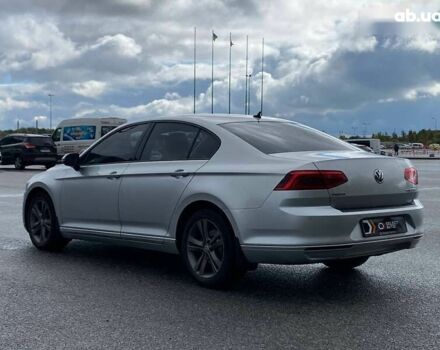 Фольксваген Пассат, объемом двигателя 1.6 л и пробегом 268 тыс. км за 13490 $, фото 1 на Automoto.ua