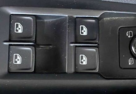 Фольксваген Пассат, объемом двигателя 2 л и пробегом 170 тыс. км за 15450 $, фото 21 на Automoto.ua