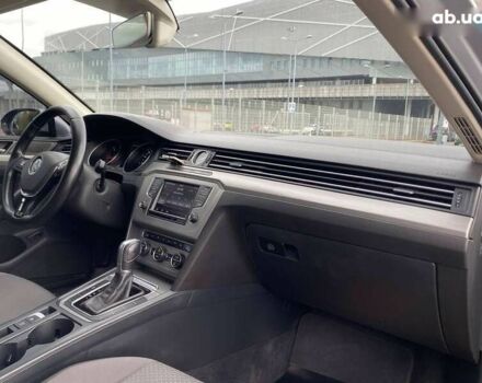 Фольксваген Пассат, объемом двигателя 1.6 л и пробегом 268 тыс. км за 13490 $, фото 17 на Automoto.ua