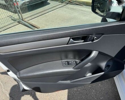 Фольксваген Пассат, об'ємом двигуна 1.8 л та пробігом 102 тис. км за 12990 $, фото 16 на Automoto.ua