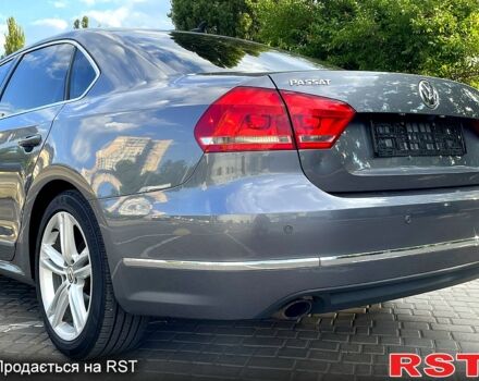 Фольксваген Пассат, объемом двигателя 2 л и пробегом 234 тыс. км за 14800 $, фото 8 на Automoto.ua