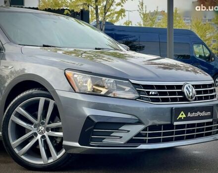 Фольксваген Пассат, объемом двигателя 1.8 л и пробегом 70 тыс. км за 17300 $, фото 2 на Automoto.ua