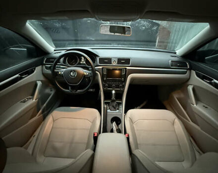 Фольксваген Пассат, об'ємом двигуна 1.8 л та пробігом 189 тис. км за 12800 $, фото 48 на Automoto.ua