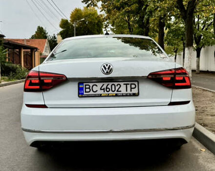 Фольксваген Пассат, объемом двигателя 1.8 л и пробегом 219 тыс. км за 12000 $, фото 9 на Automoto.ua