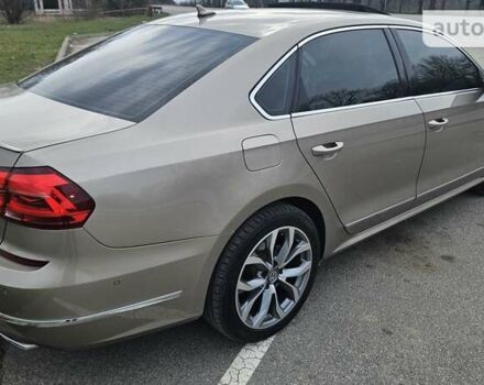 Фольксваген Пассат, объемом двигателя 3.6 л и пробегом 203 тыс. км за 15000 $, фото 4 на Automoto.ua