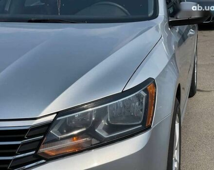 Фольксваген Пассат, об'ємом двигуна 1.8 л та пробігом 129 тис. км за 13490 $, фото 4 на Automoto.ua