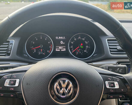 Фольксваген Пассат, объемом двигателя 1.8 л и пробегом 67 тыс. км за 14500 $, фото 12 на Automoto.ua