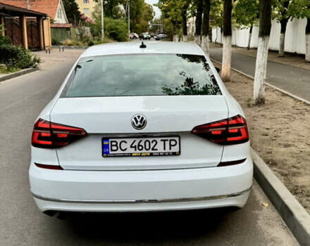 Фольксваген Пассат, объемом двигателя 1.8 л и пробегом 219 тыс. км за 12000 $, фото 8 на Automoto.ua