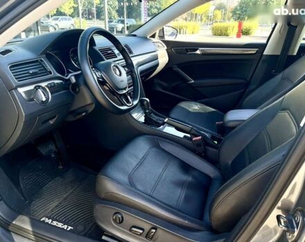 Фольксваген Пассат, объемом двигателя 1.8 л и пробегом 229 тыс. км за 12900 $, фото 12 на Automoto.ua