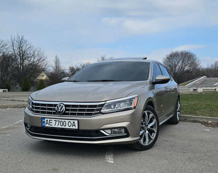 Фольксваген Пассат, объемом двигателя 3.6 л и пробегом 203 тыс. км за 15000 $, фото 2 на Automoto.ua