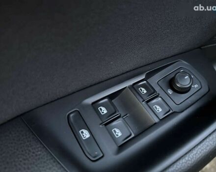 Фольксваген Пассат, объемом двигателя 2 л и пробегом 299 тыс. км за 14999 $, фото 22 на Automoto.ua