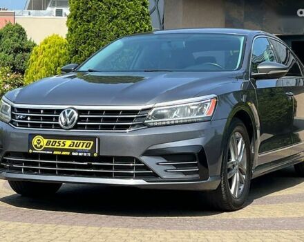Фольксваген Пассат, объемом двигателя 1.8 л и пробегом 298 тыс. км за 12250 $, фото 2 на Automoto.ua