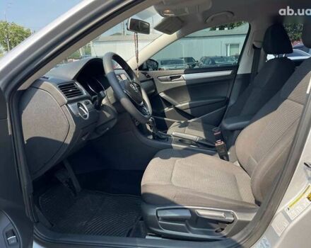 Фольксваген Пассат, об'ємом двигуна 1.8 л та пробігом 129 тис. км за 13490 $, фото 19 на Automoto.ua