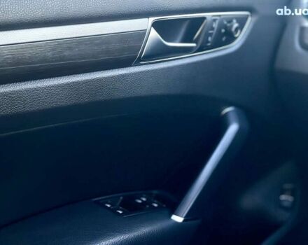 Фольксваген Пассат, объемом двигателя 1.8 л и пробегом 229 тыс. км за 12900 $, фото 14 на Automoto.ua