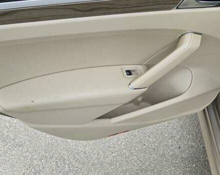 Фольксваген Пассат, объемом двигателя 3.6 л и пробегом 203 тыс. км за 15000 $, фото 23 на Automoto.ua