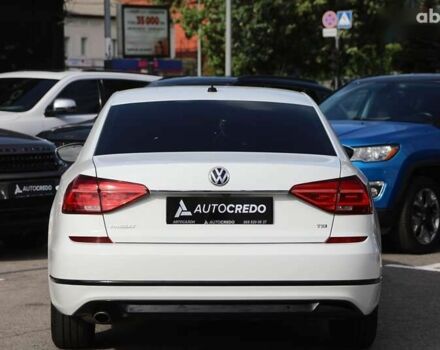 Фольксваген Пассат, объемом двигателя 1.8 л и пробегом 103 тыс. км за 12000 $, фото 4 на Automoto.ua