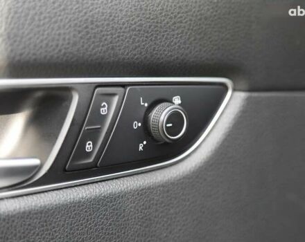 Фольксваген Пассат, объемом двигателя 1.8 л и пробегом 103 тыс. км за 12000 $, фото 21 на Automoto.ua