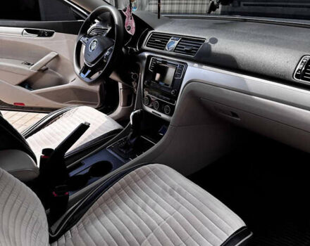 Фольксваген Пассат, объемом двигателя 1.8 л и пробегом 210 тыс. км за 11000 $, фото 13 на Automoto.ua