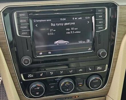 Фольксваген Пассат, объемом двигателя 3.6 л и пробегом 203 тыс. км за 15000 $, фото 14 на Automoto.ua