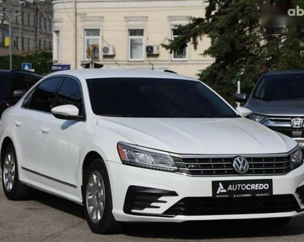 Фольксваген Пассат, объемом двигателя 1.8 л и пробегом 103 тыс. км за 12000 $, фото 2 на Automoto.ua