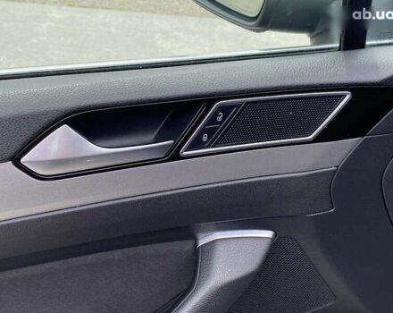 Фольксваген Пассат, объемом двигателя 1.4 л и пробегом 233 тыс. км за 13999 $, фото 19 на Automoto.ua